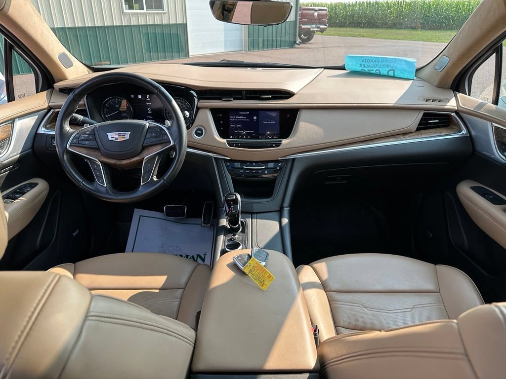 Used 2023 Cadillac XT5 Sportv w/ Platinum Package AWD/4WD image 26