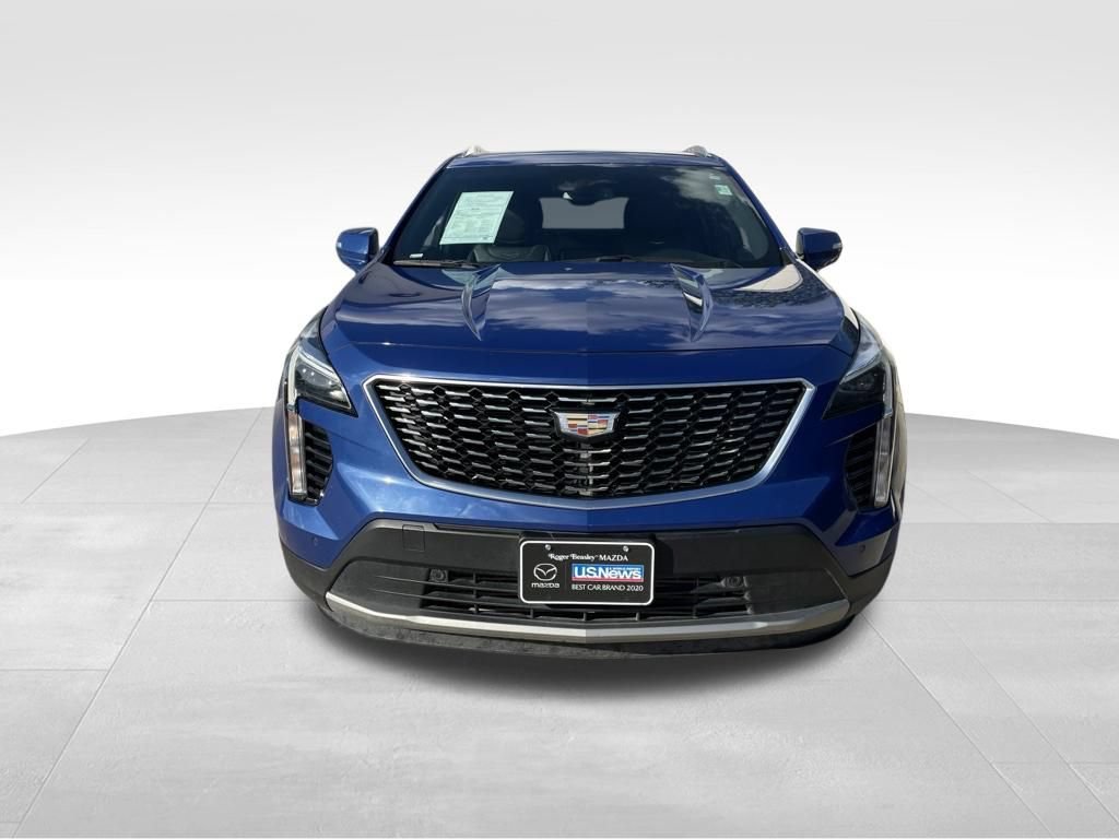 Used 2023 Cadillac XT4 Premium Luxury FWD image 2
