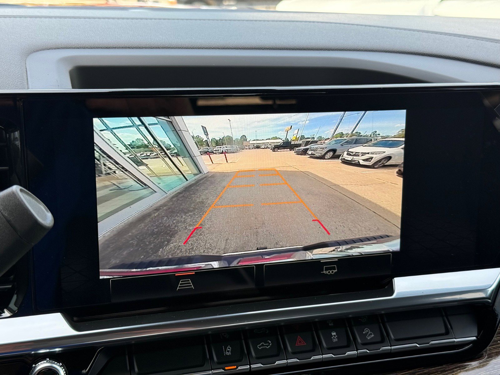 New 2026 GMC Sierra 2500 SLE w/ SLE Value Package; image 25