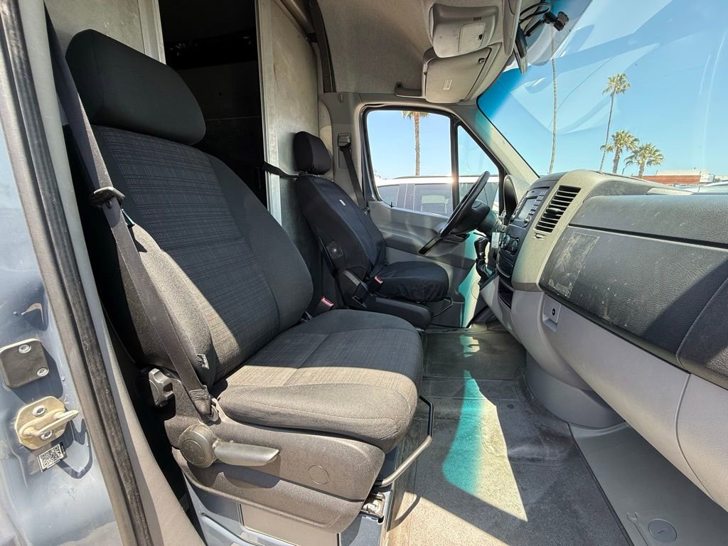 Used 2018 Mercedes-Benz Sprinter 2500 image 13