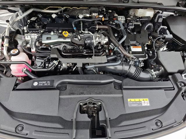 Used 2024 Toyota Prius LE image 29