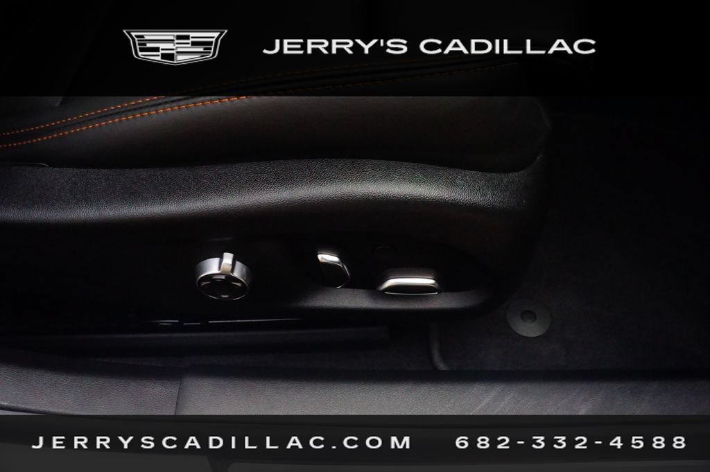 Used 2025 Cadillac CT5 Sport RWD image 25