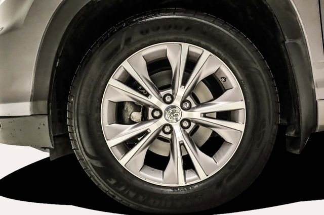 Used 2014 Toyota Highlander Plus image 9