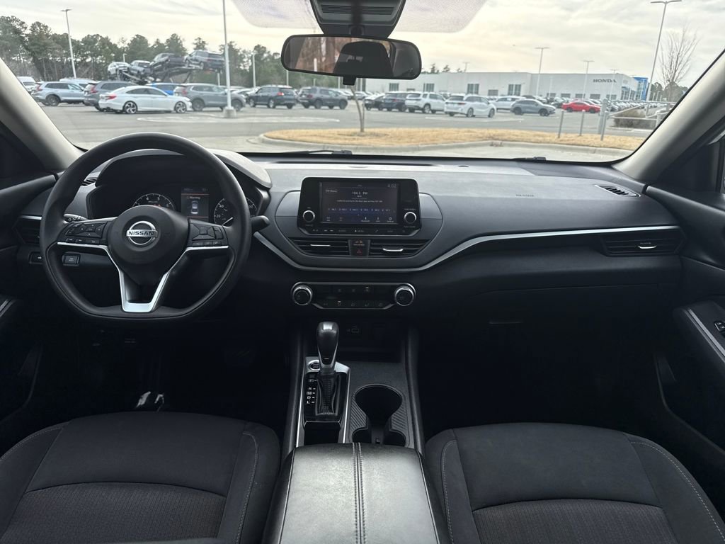 Used 2022 Nissan Altima 2.5 S image 16