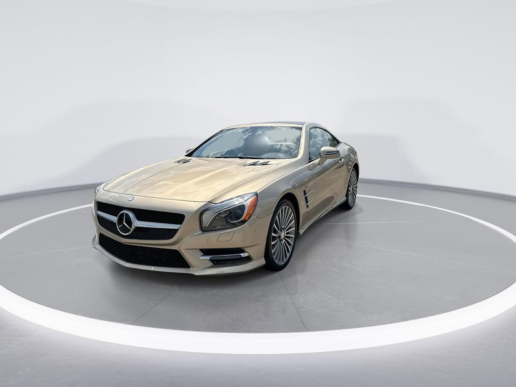Used 2013 Mercedes-Benz SL 550 image 4