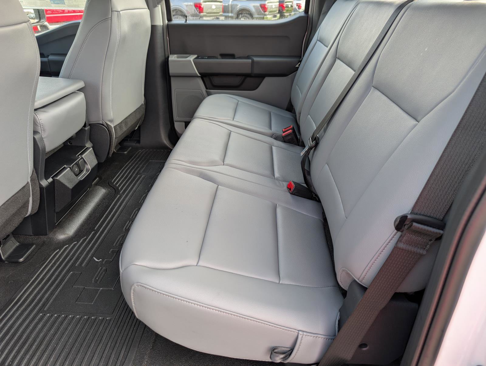 New 2026 Ford F250 XL w/ XL Off-Road Package image 14