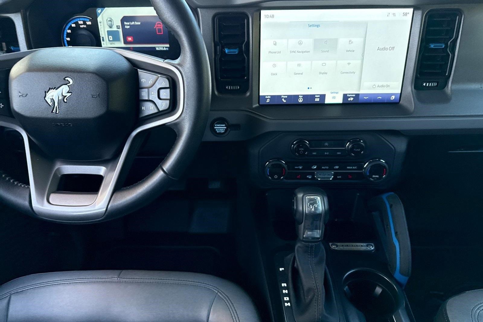 Used 2024 Ford Bronco Black Diamond image 26