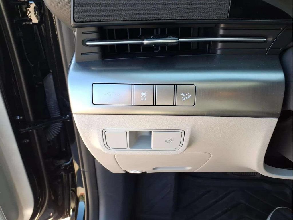 New 2026 Hyundai Kona SEL Sport FWD image 10