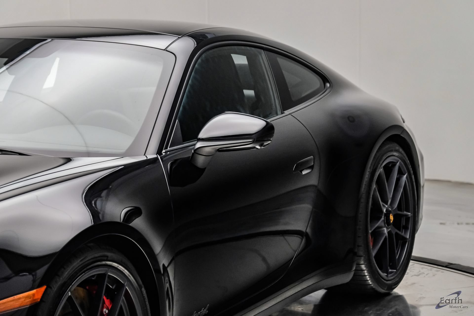 Used 2026 Porsche 911 Carrera 4 GTS AWD/4WD image 27