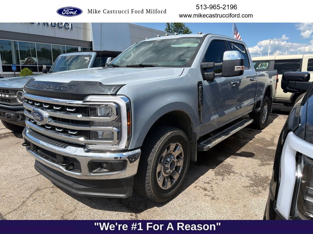 Used 2025 Ford F350 Lariat w/ Chrome Package AWD/4WD image 1