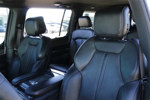 Used 2022 Jeep Wagoneer Series III image 11