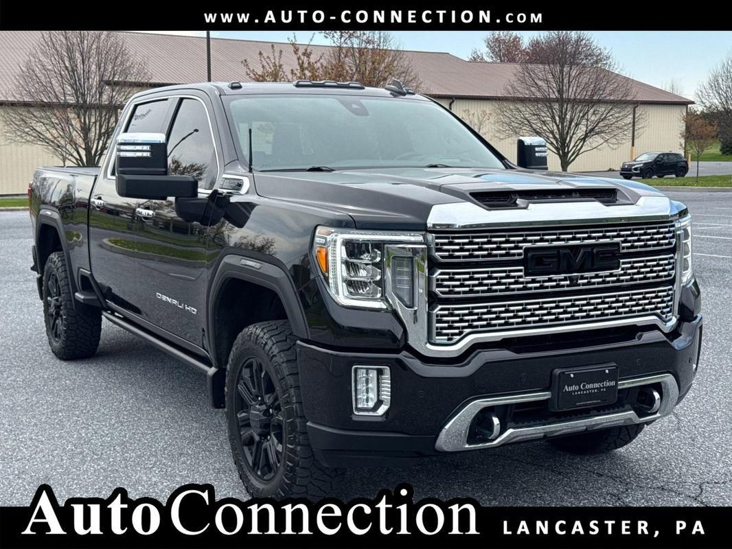Used 2021 GMC Sierra 2500 Denali w/ Denali Black Diamond Edition AWD/4WD image 1