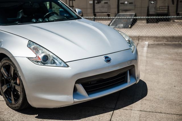 Used 2009 Nissan 370Z Touring w/ Sport Pkg image 21