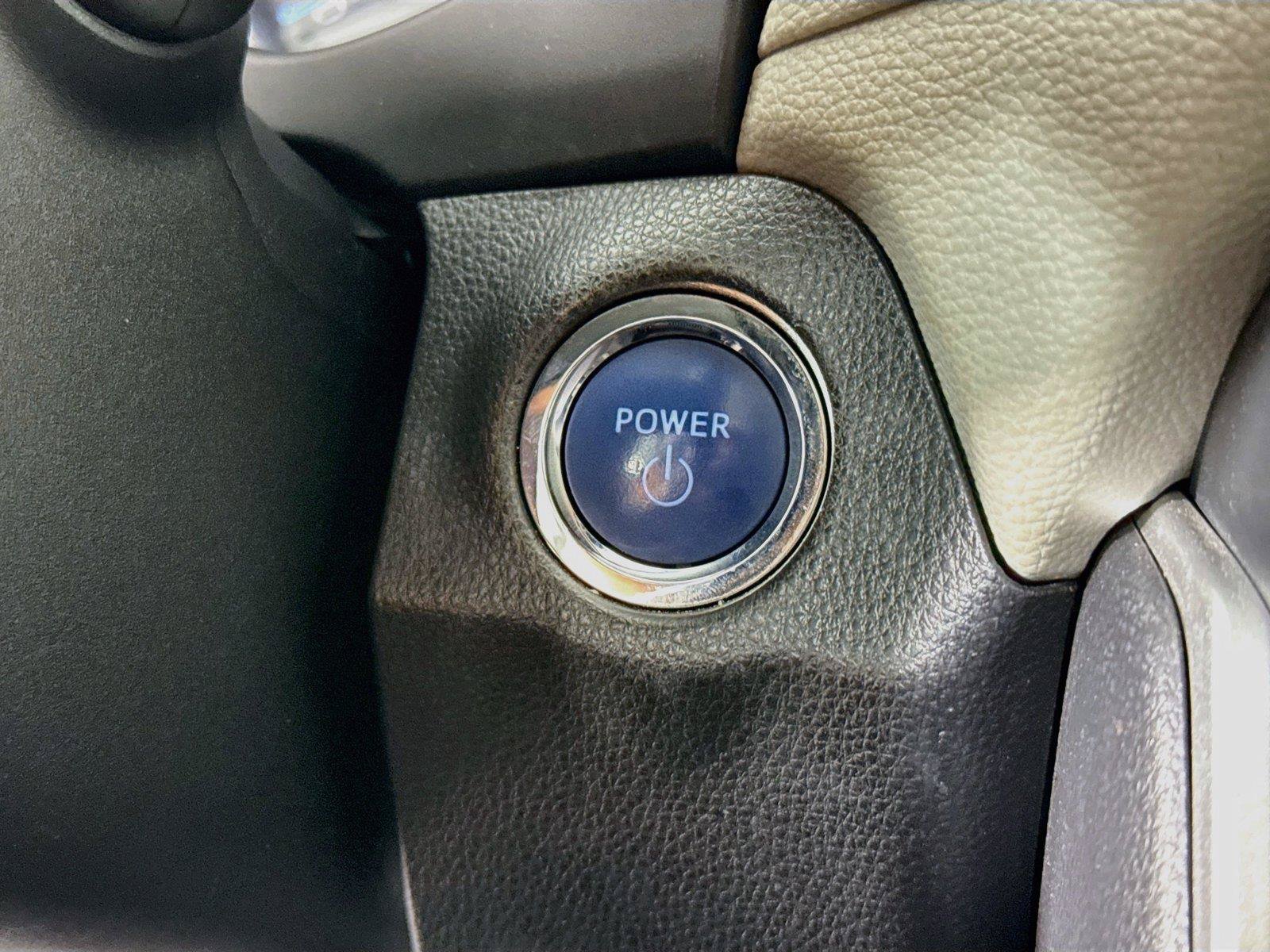 Certified 2021 Toyota RAV4 XLE Premium AWD/4WD image 21