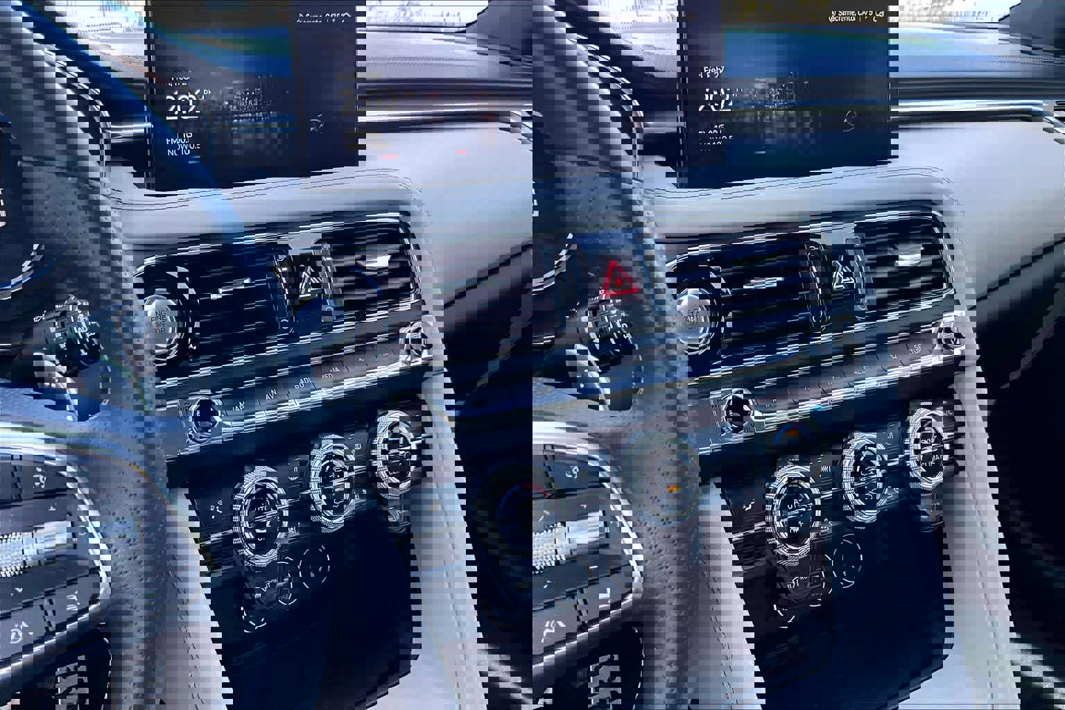 Used 2023 Genesis G70 2.0T w/ Sport Prestige Package image 6