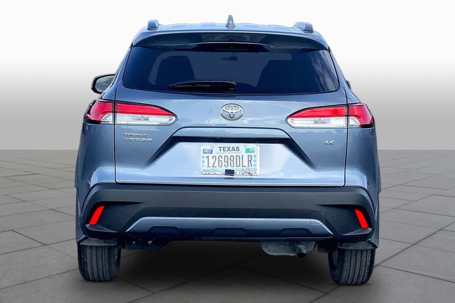 Used 2023 Toyota Corolla Cross LE FWD image 5