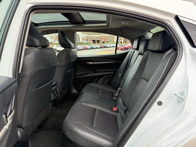 Used 2025 Toyota Camry XLE w/ Premium Plus Package image 27