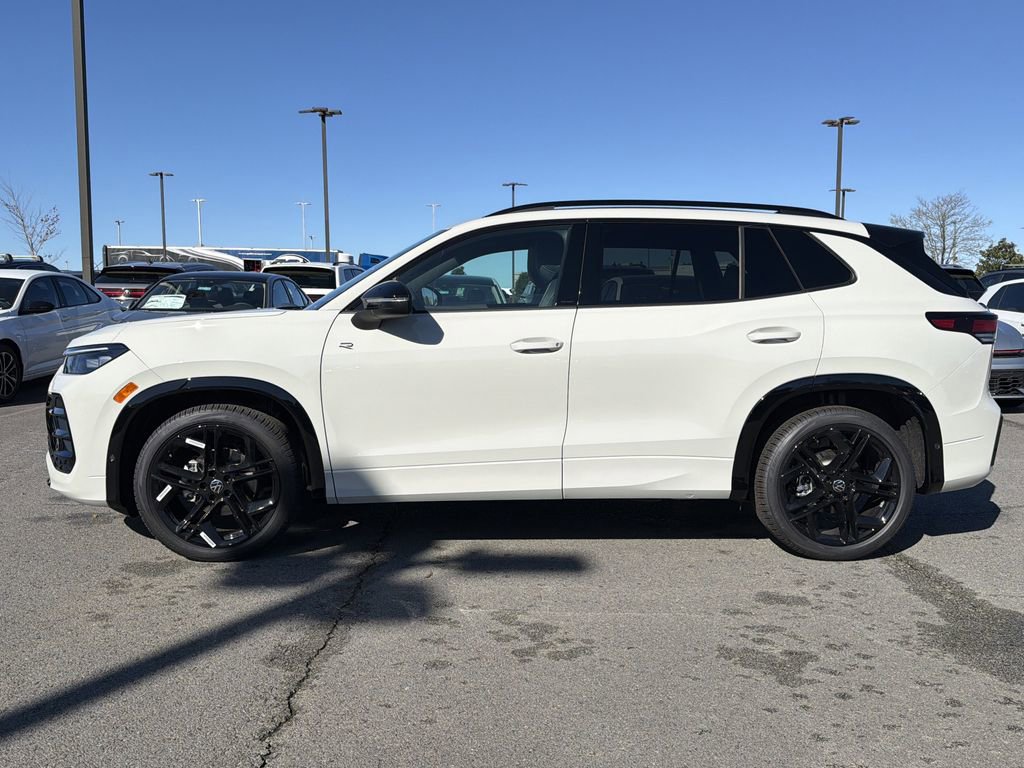 New 2026 Volkswagen Tiguan SE R-Line image 2