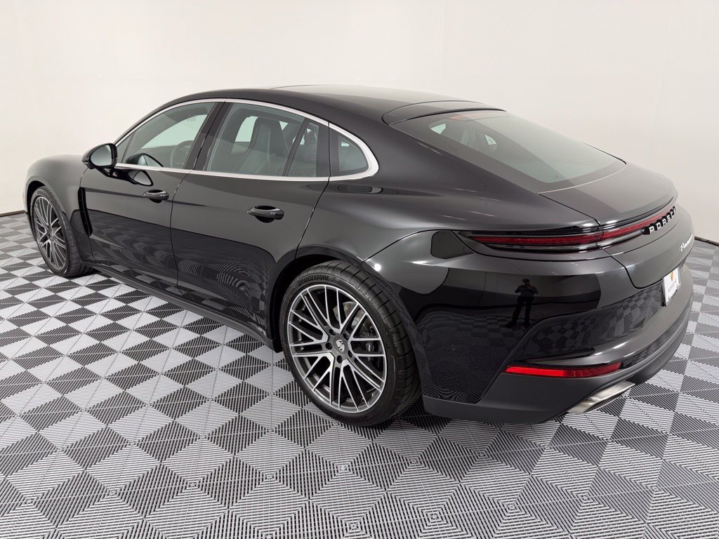 New 2026 Porsche Panamera RWD image 3