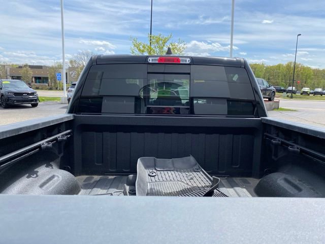 Used 2022 RAM 1500 Big Horn AWD/4WD image 6