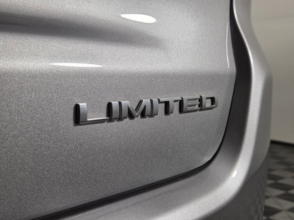 Used 2019 Jeep Compass Limited w/ Advanced Safety Group image 28