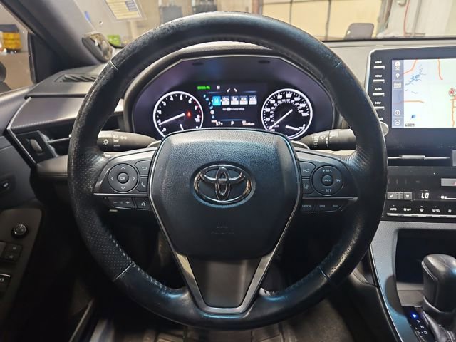 Used 2019 Toyota Avalon Touring w/ Advanced Safety Package image 16