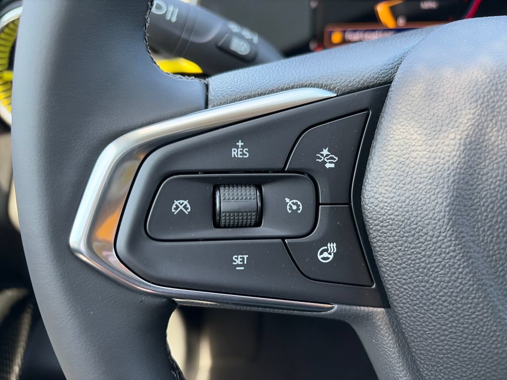 New 2026 Chevrolet Trax ACTIV w/ Driver Confidence Package FWD image 13