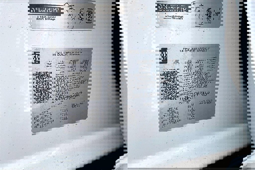 New 2026 Chevrolet Traverse LT w/ Driver Confidence Package image 13