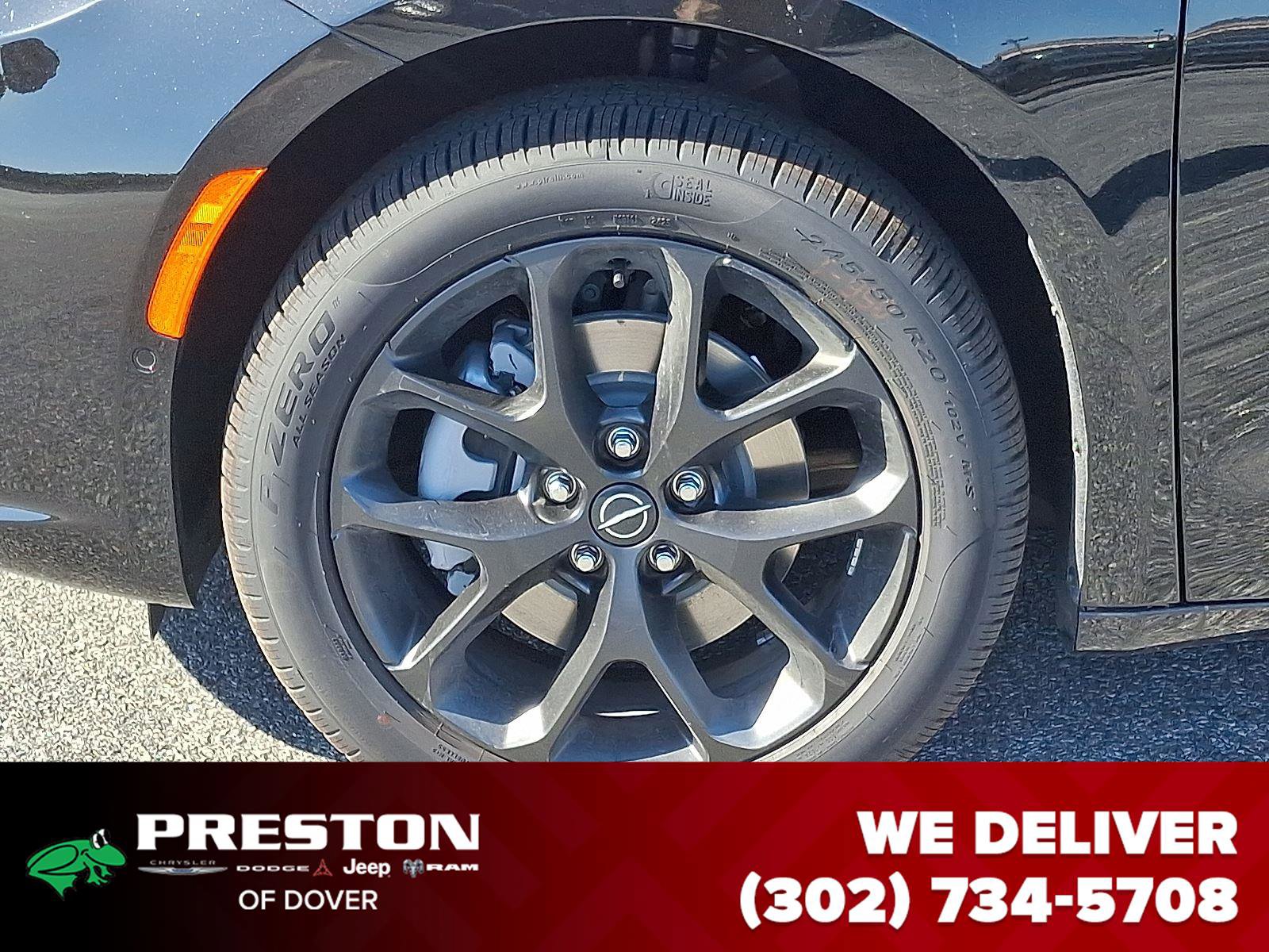 New 2026 Chrysler Pacifica Limited w/ S Appearance Package image 8