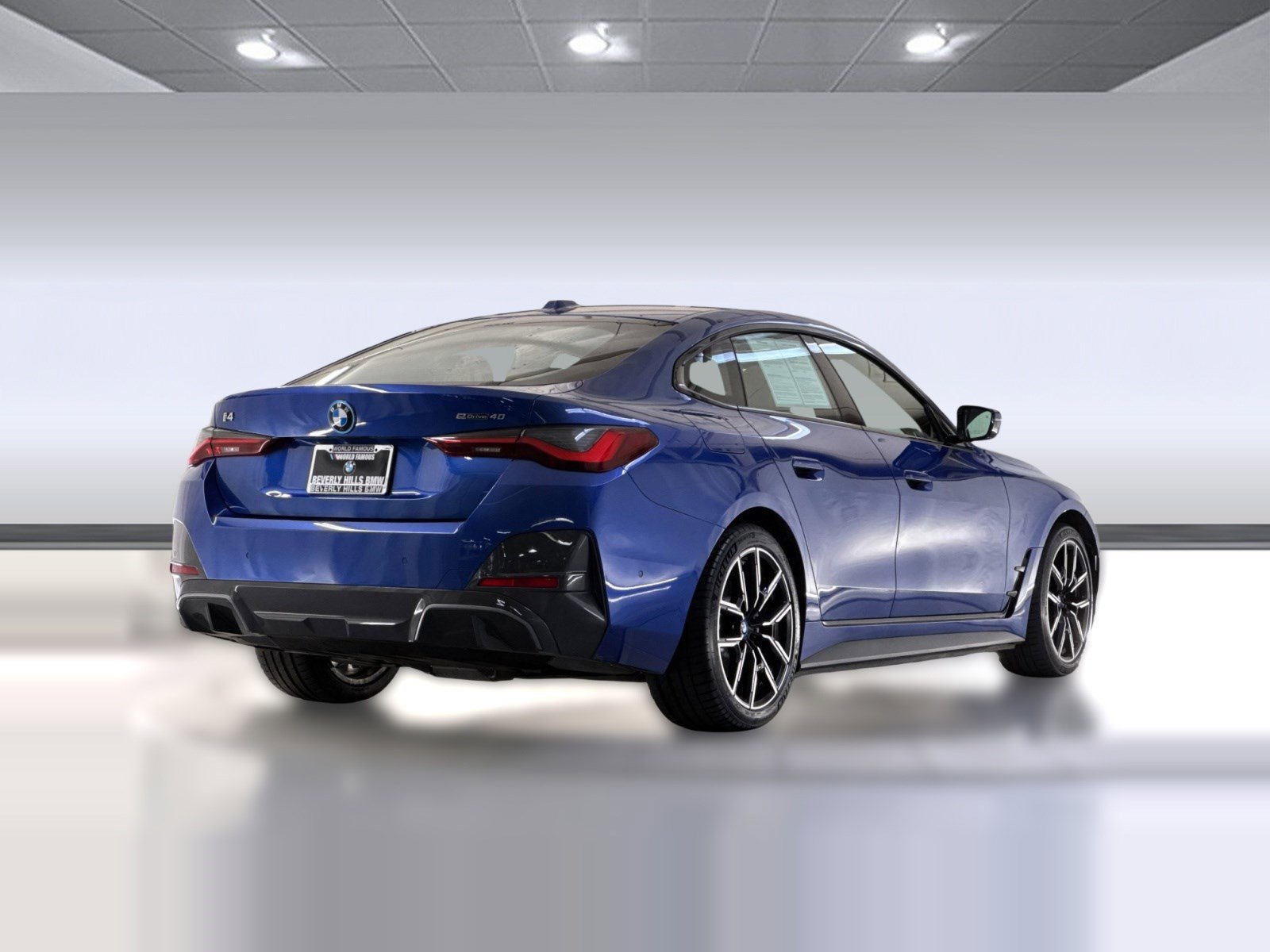 Used 2023 BMW i4 eDrive40 w/ M Sport Package RWD image 8