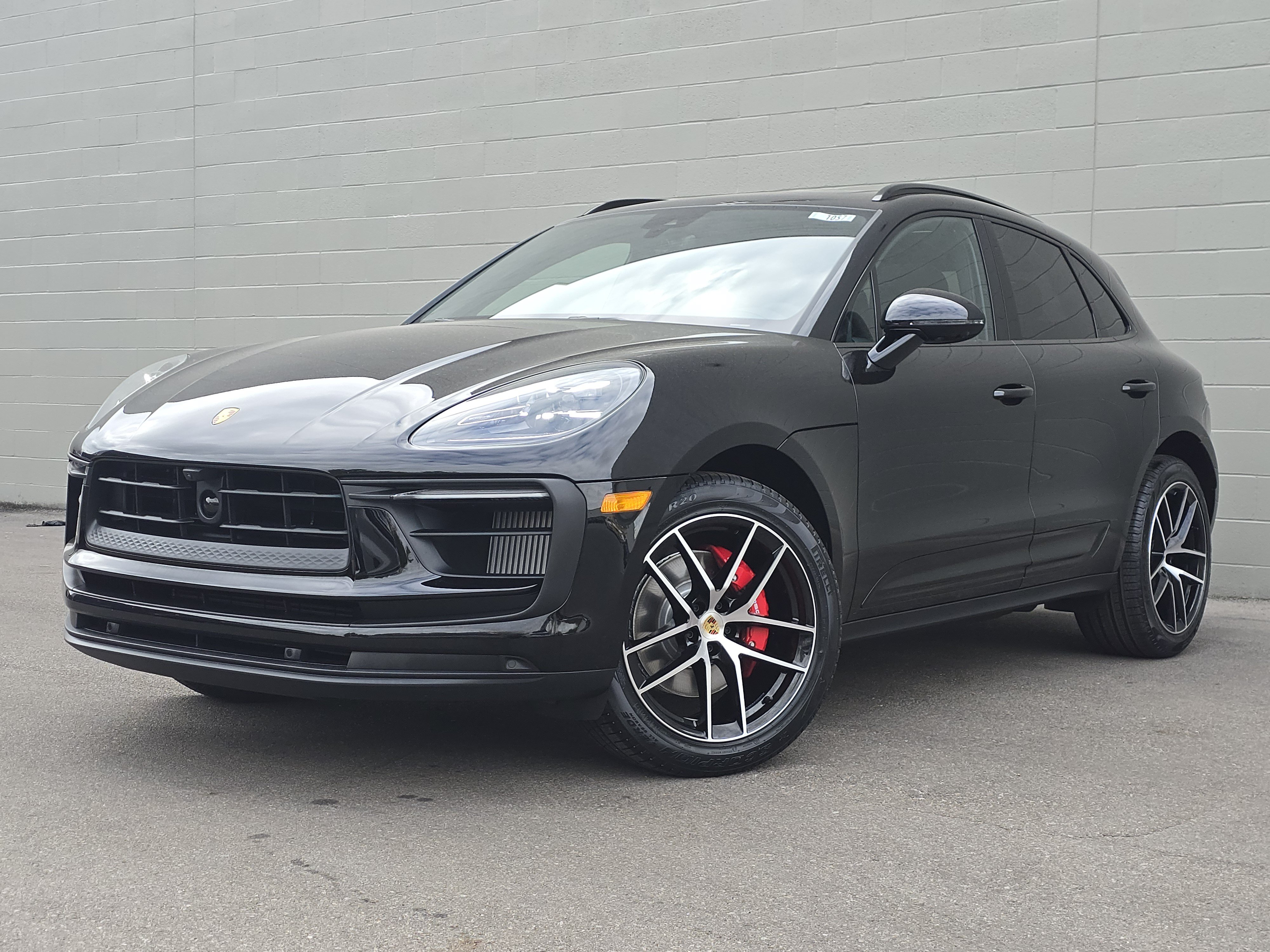 New 2026 Porsche Macan S AWD/4WD image 1
