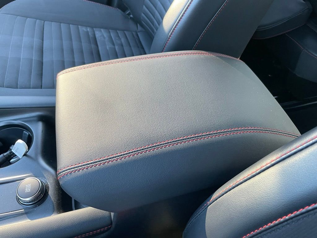 Used 2025 Ford Explorer ST-Line AWD/4WD image 50