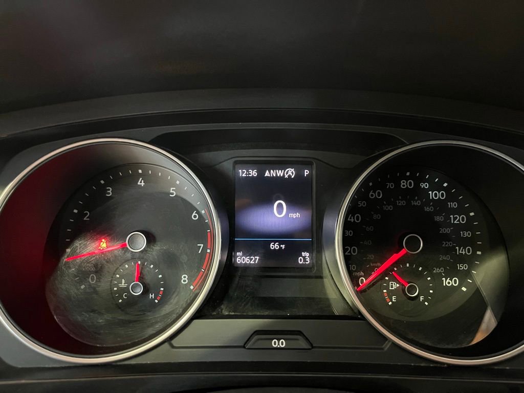 Used 2018 Volkswagen Tiguan SEL image 19