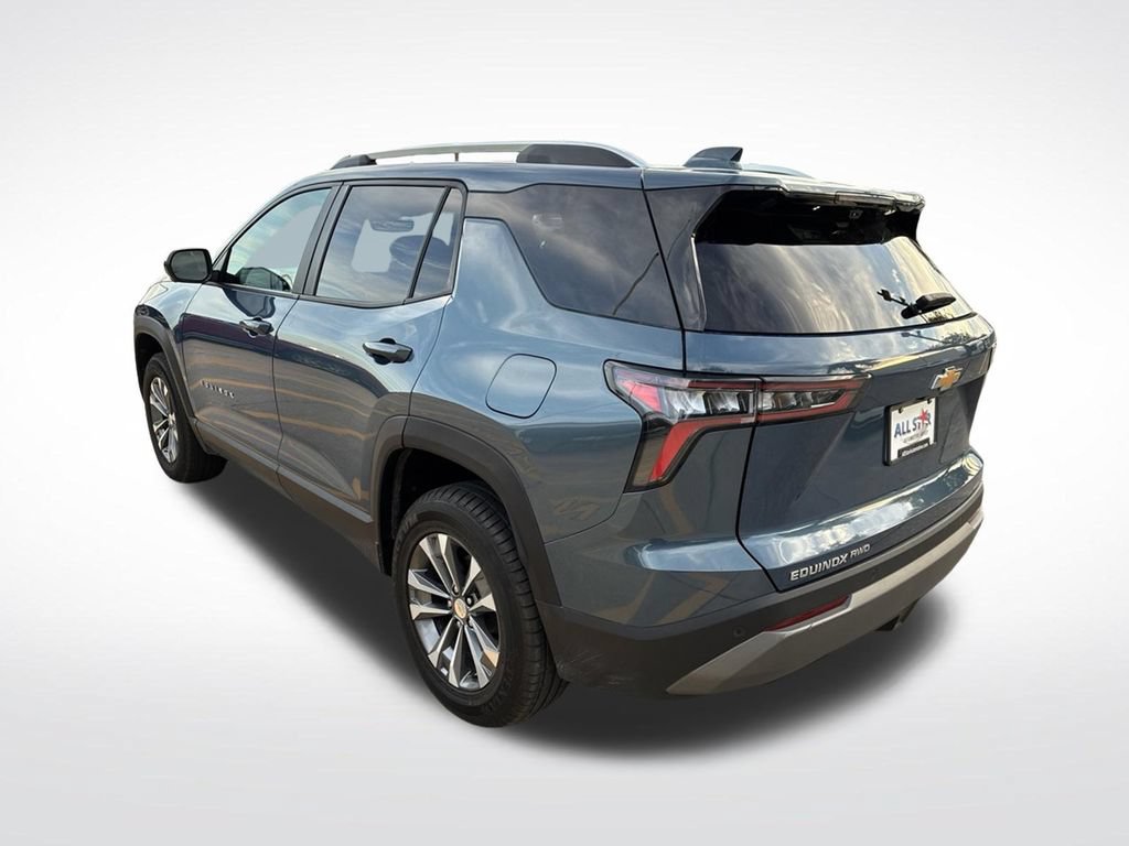 Used 2025 Chevrolet Equinox LT w/ Convenience Package II AWD/4WD image 11