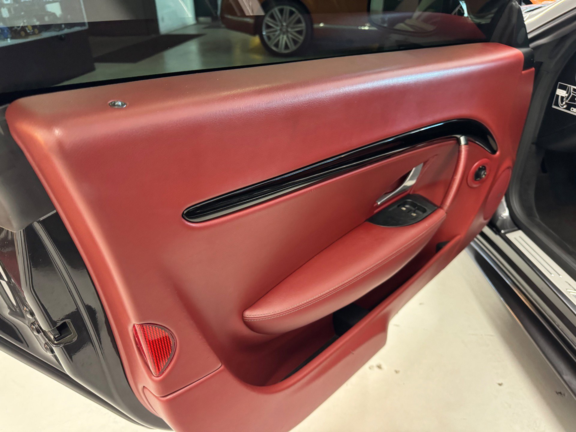 Used 2017 Maserati GranTurismo MC Centennial image 18
