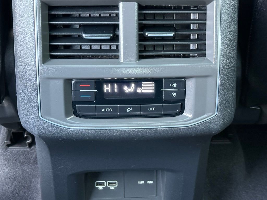 Used 2019 Volkswagen Atlas SEL image 19