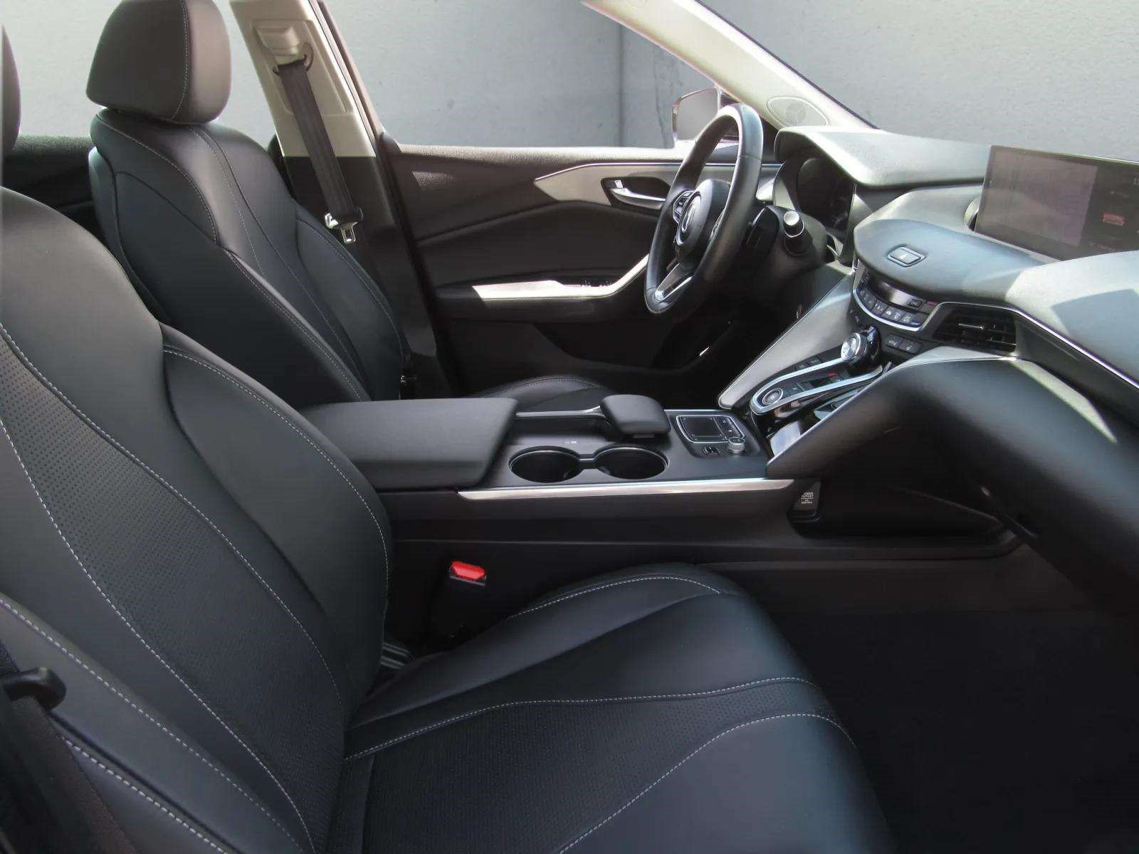 Certified 2024 Acura TLX w/ Technology Package FWD image 9