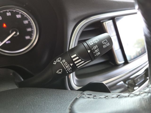 Used 2020 Buick Enclave Essence FWD image 60