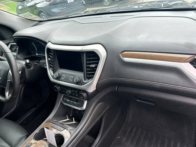 Used 2021 GMC Acadia SLE w/ Driver Convenience Package FWD image 14