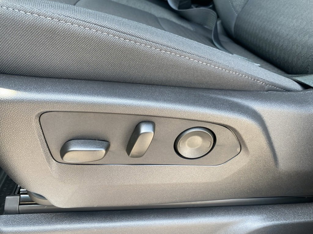 New 2026 Chevrolet Silverado 1500 LT image 12