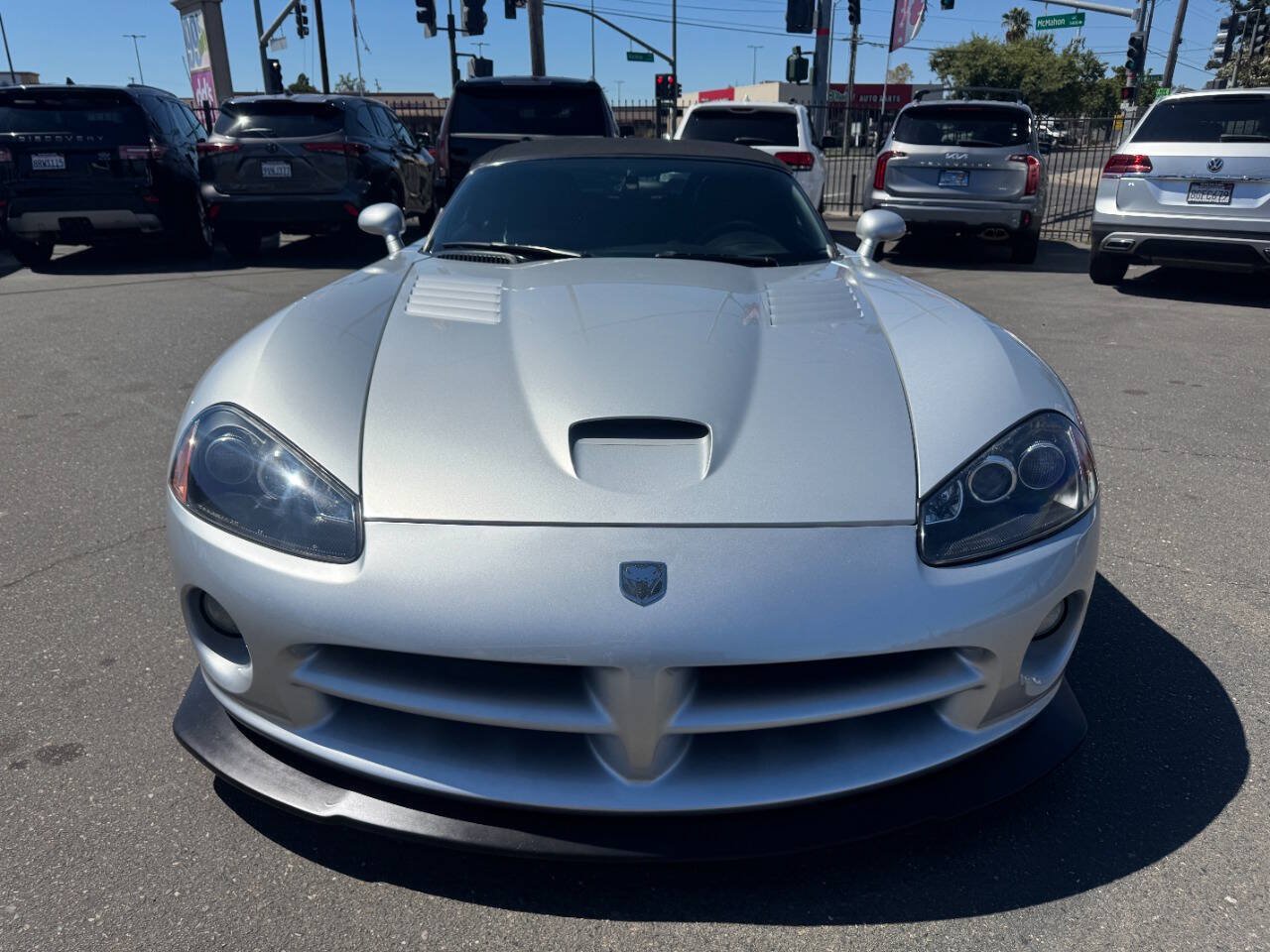 Used 2005 Dodge Viper SRT-10 RWD image 3