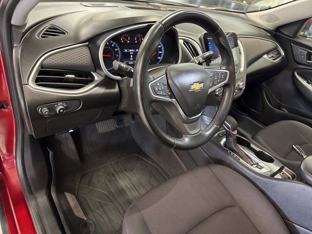 Used 2023 Chevrolet Malibu RS w/ Driver Confidence Package FWD image 26