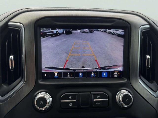 Used 2022 GMC Sierra 3500 Denali AWD/4WD image 32