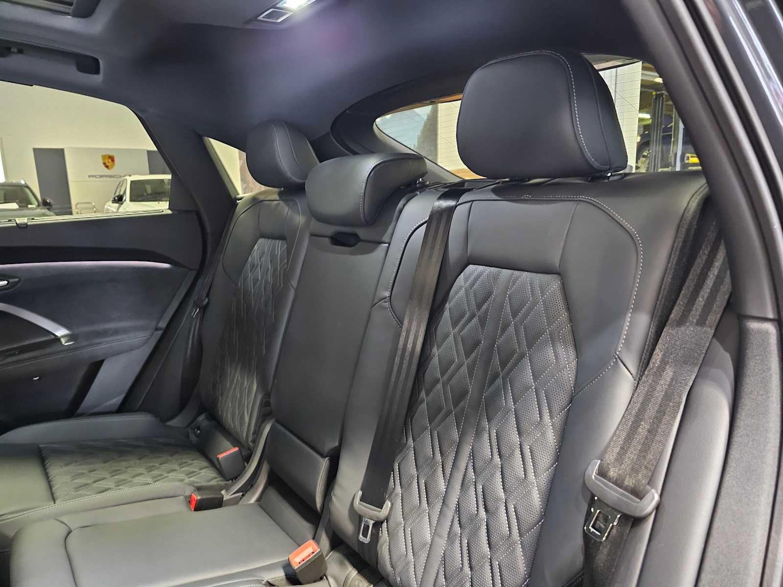 New 2026 Audi SQ5 Prestige AWD/4WD image 19