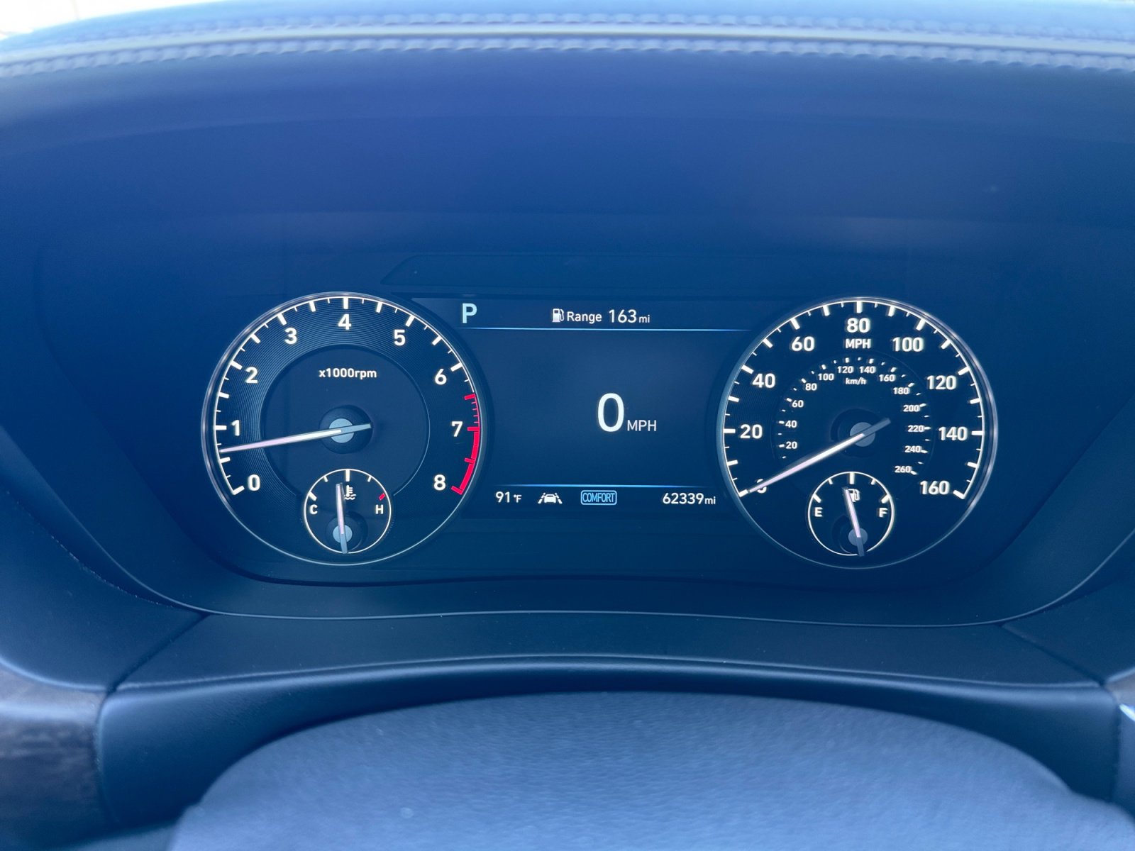 Used 2021 Genesis G90 3.3T Premium RWD image 10
