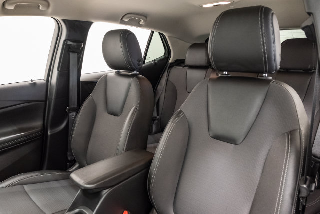 Used 2025 Buick Encore GX Preferred FWD image 9