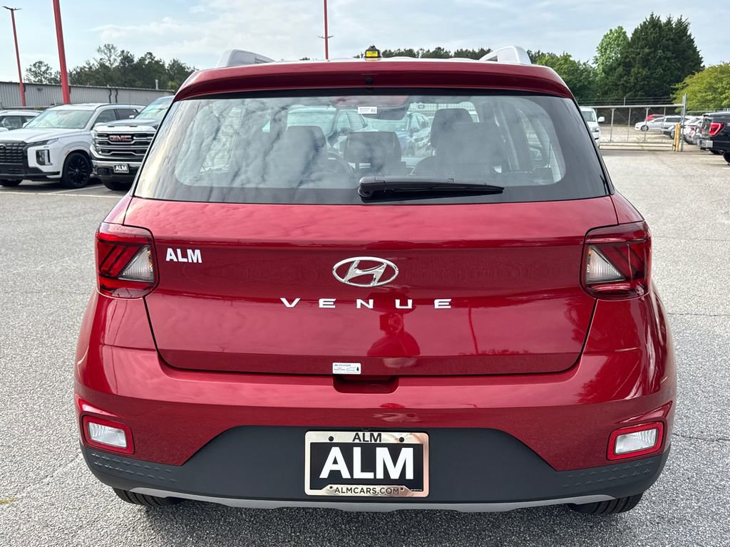 New 2025 Hyundai Venue Limited image 5