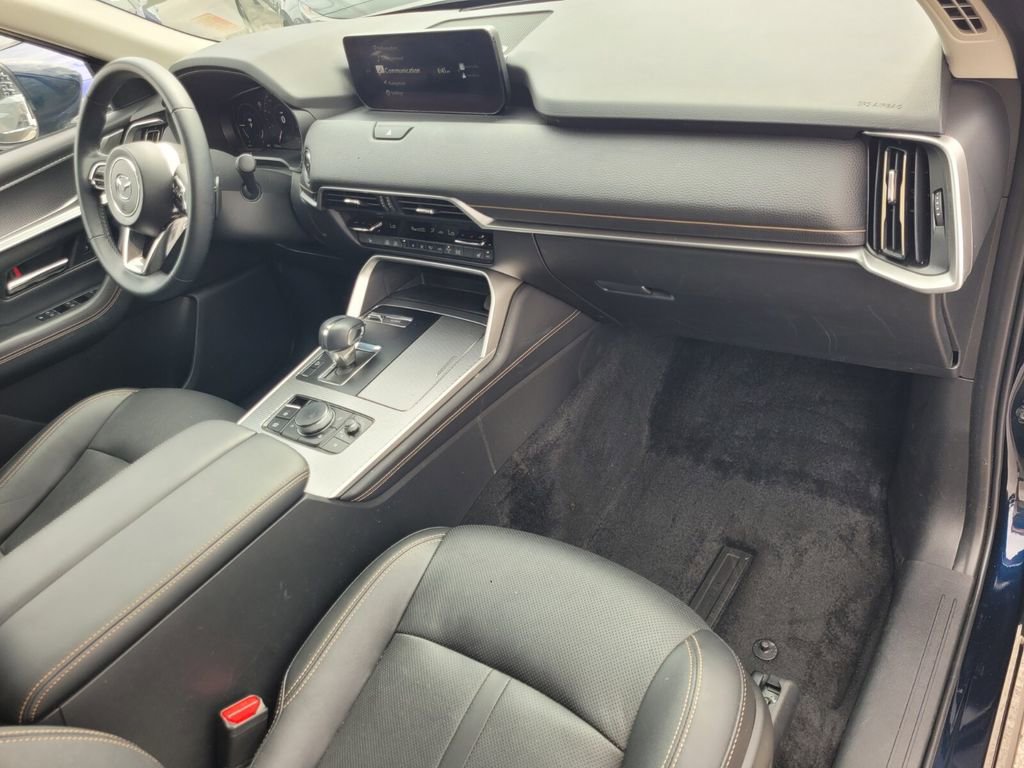 Certified 2024 MAZDA CX-90 Plug-In Hybrid w/ Preferred AWD/4WD image 19