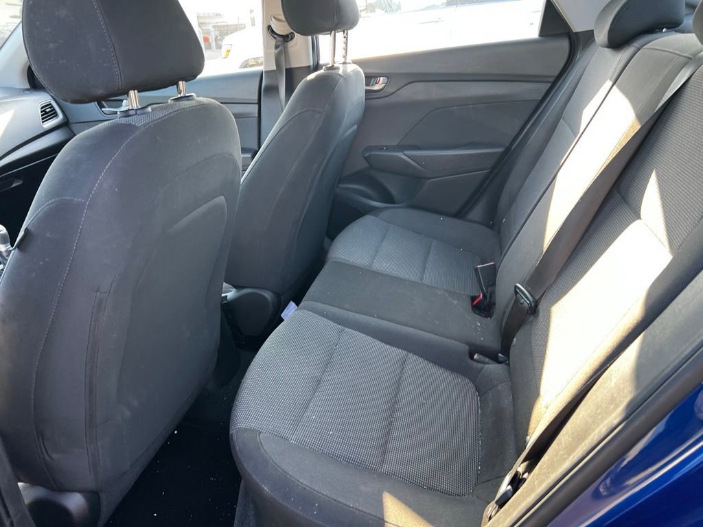 Used 2019 Hyundai Accent SE FWD image 11