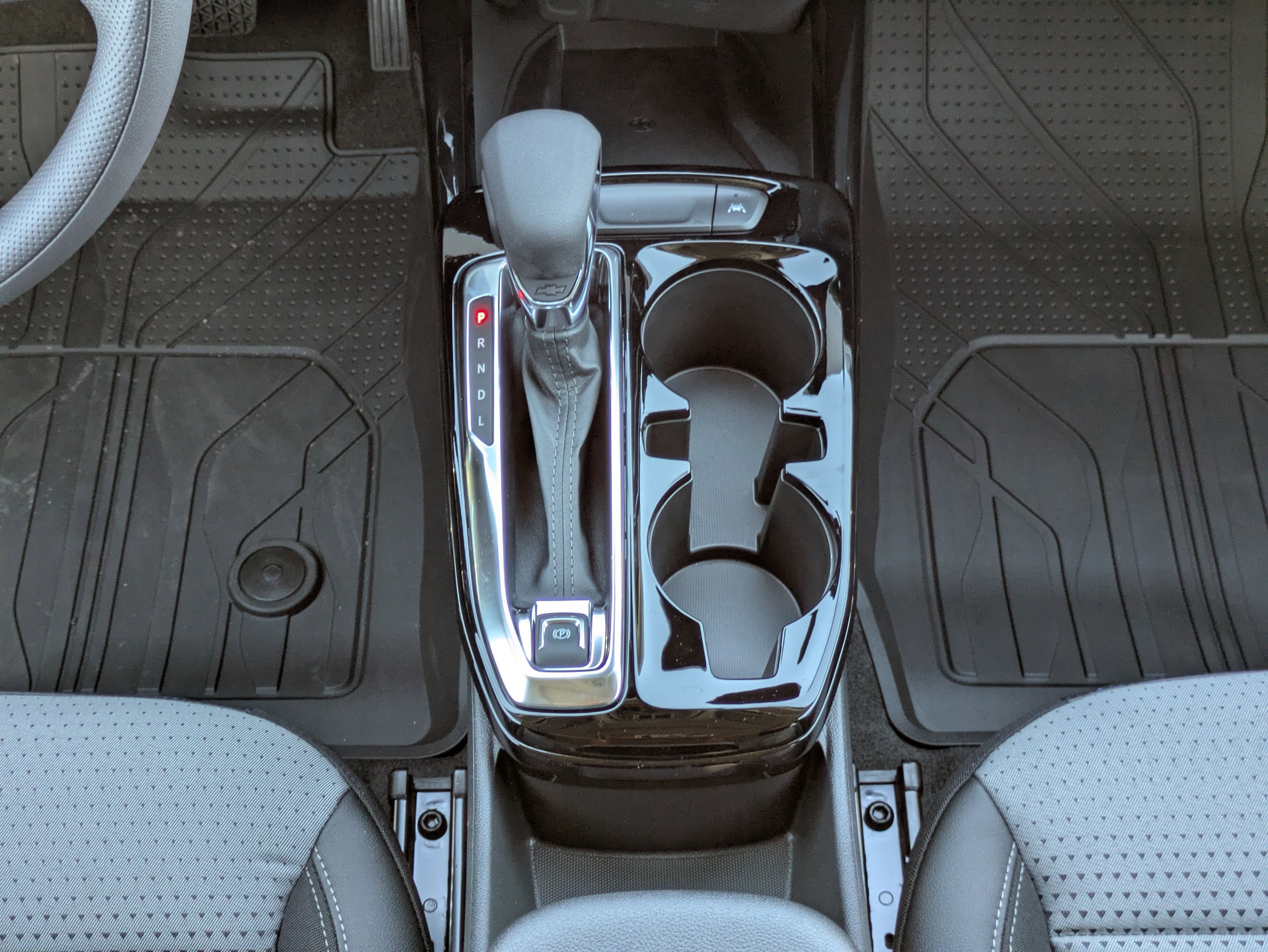 New 2026 Chevrolet Trax LT w/ Sunroof Package image 6